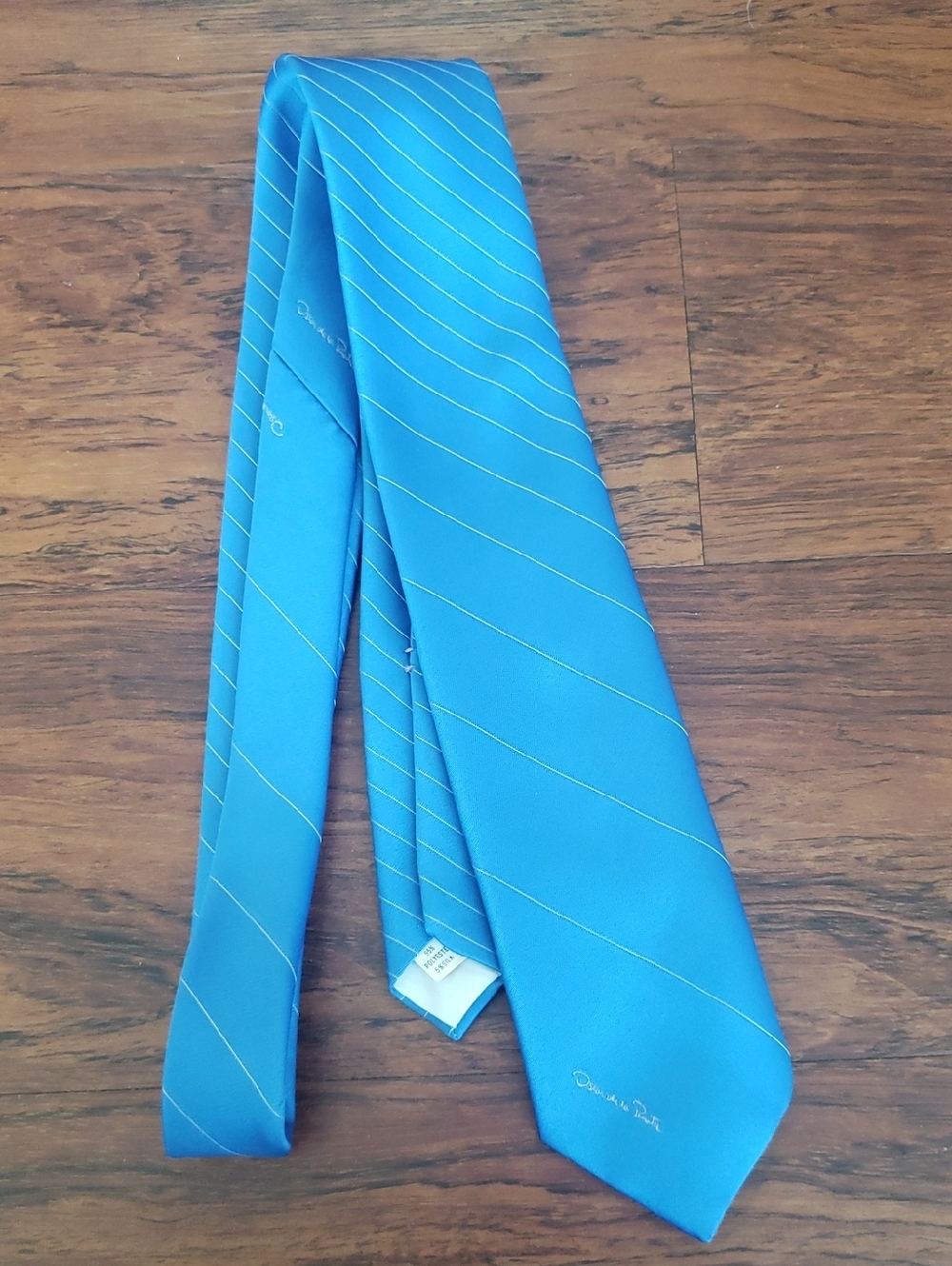 Oscar De La Renta Blue Diagonal Stripe Mens Tie Designer Business Preppy